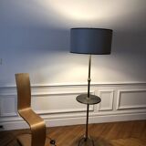 Tripod floor lamp with adjustable height and shelf from the 1960s.