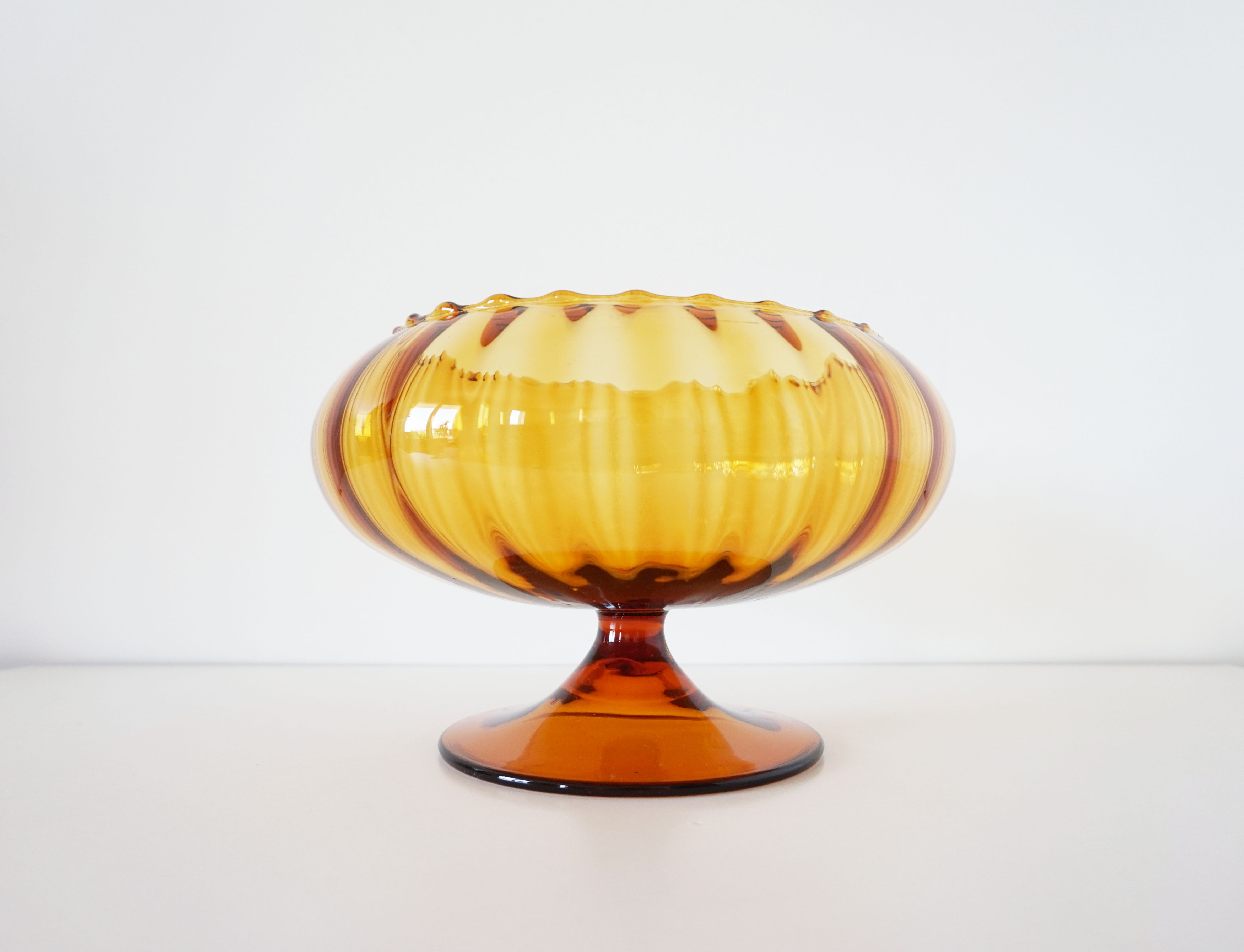 1960 blown glass standing cup
