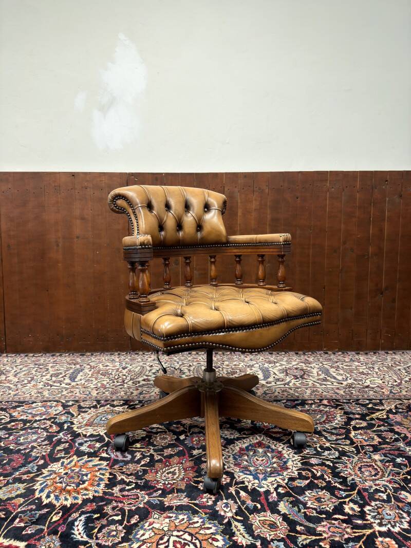 English Chesterfield Office Chair Captain Chair