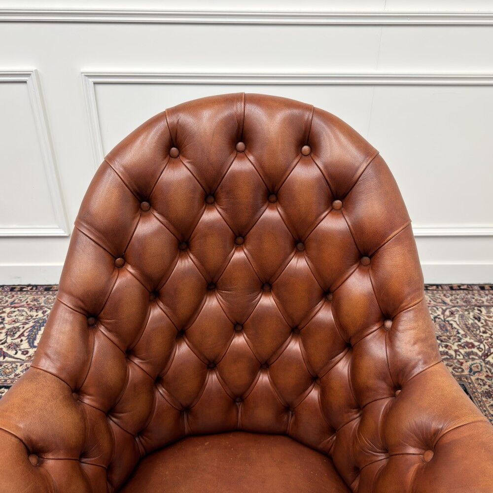 Chaise de directeur Chesterfield anglaise classique