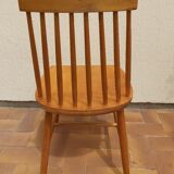 4 Scandinavian chairs like "Stockholm"