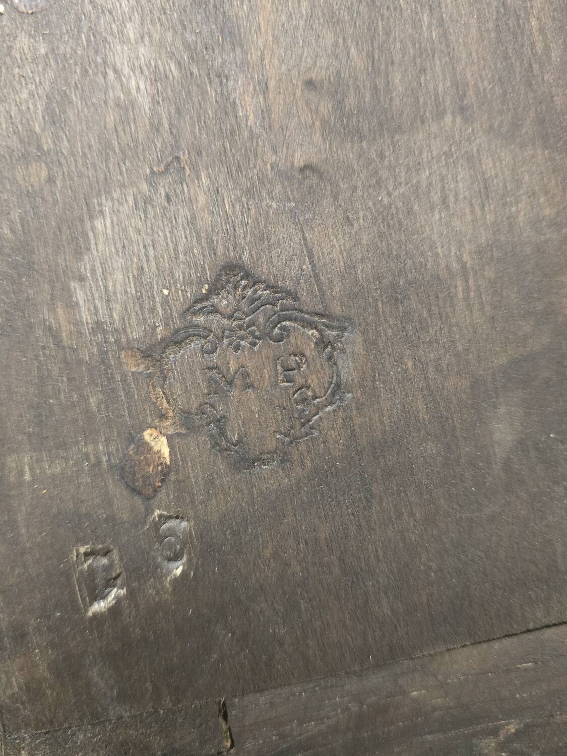 Louis XV style chest of drawers in rosewood