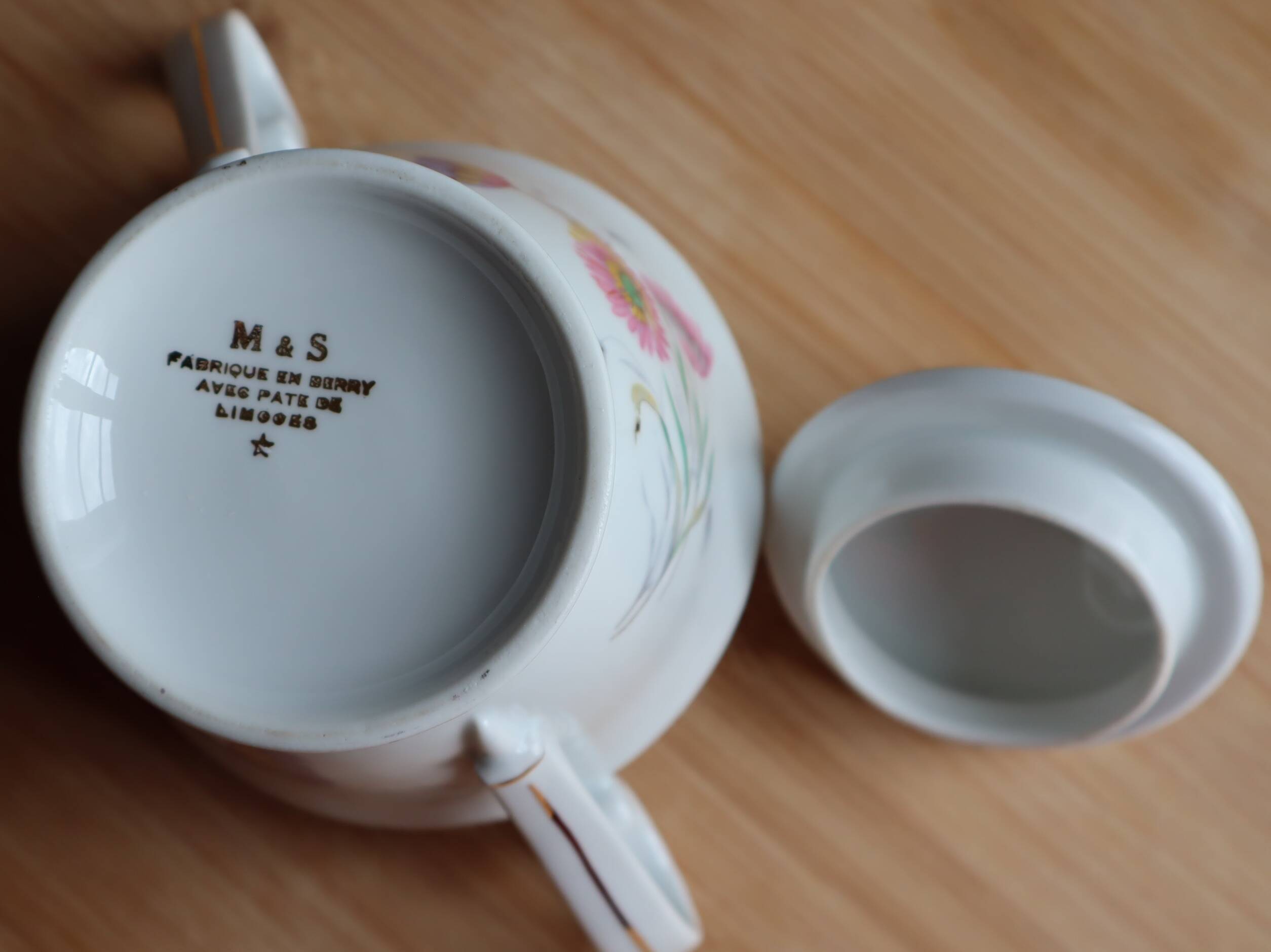 Vintage sugar bowl in fine porcelain - M&S Made in Berry Limoges clay