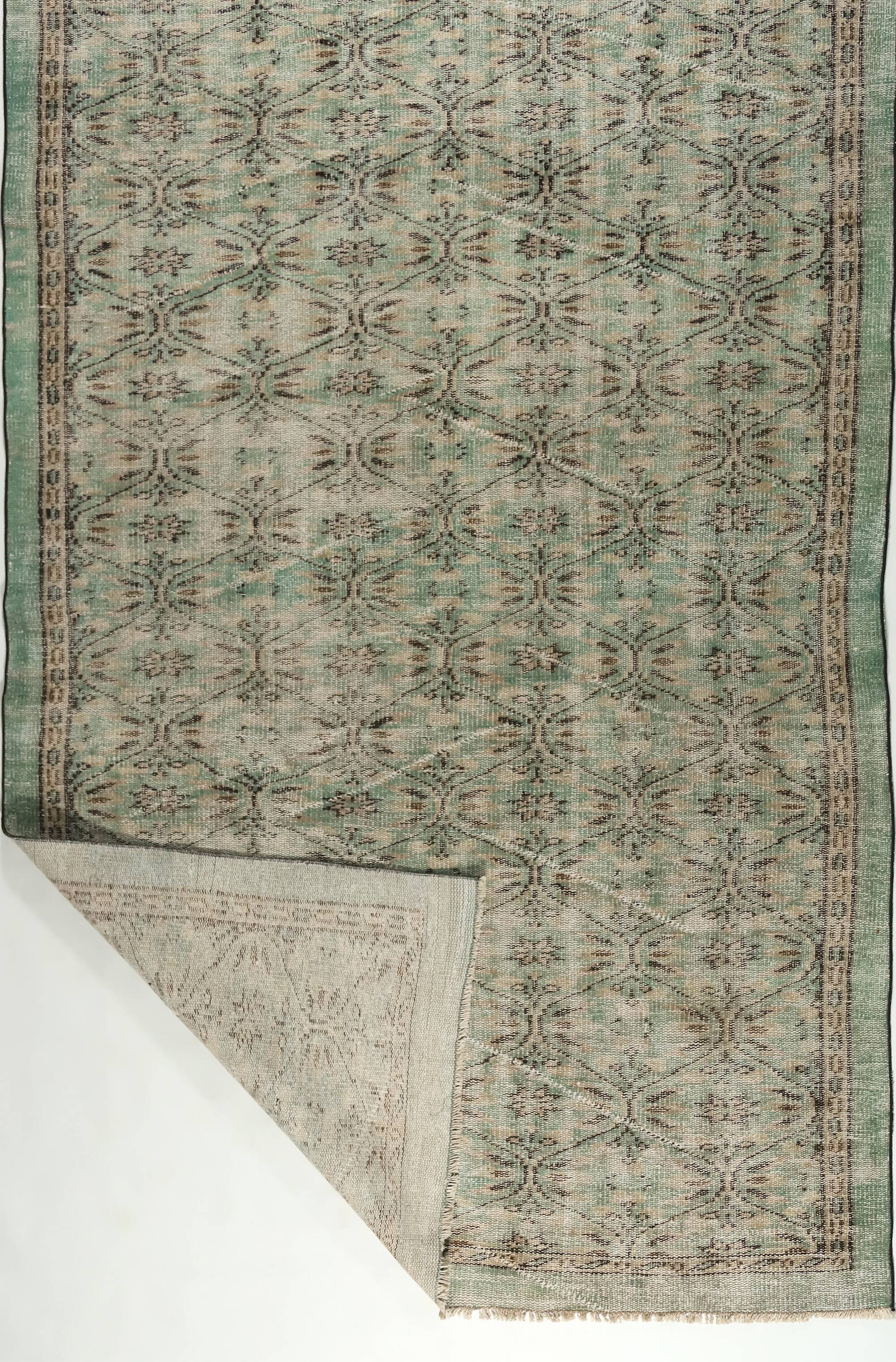 Anatolian handmade vintage rug 257 cm x 164 cm