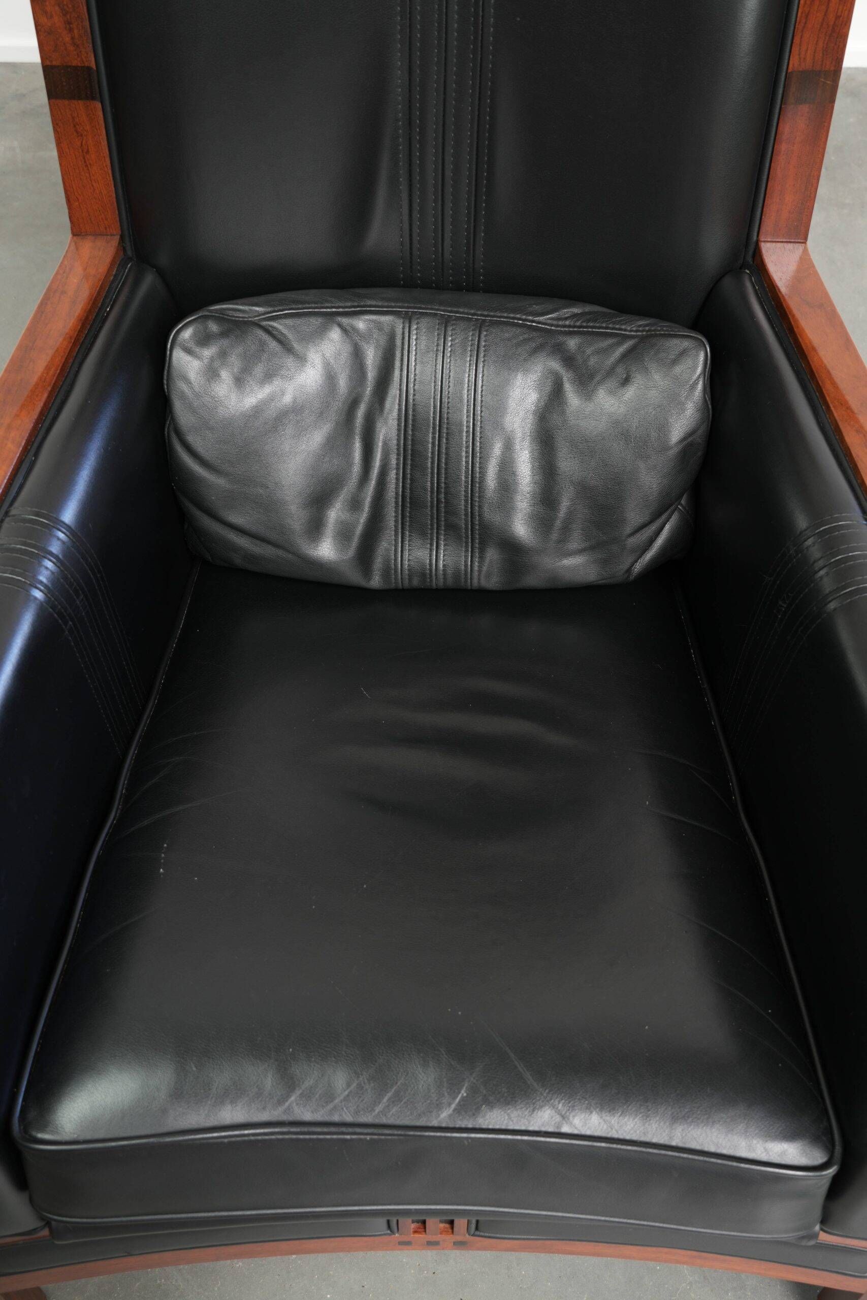 Cow leather Art Deco design armchair with a timeless look