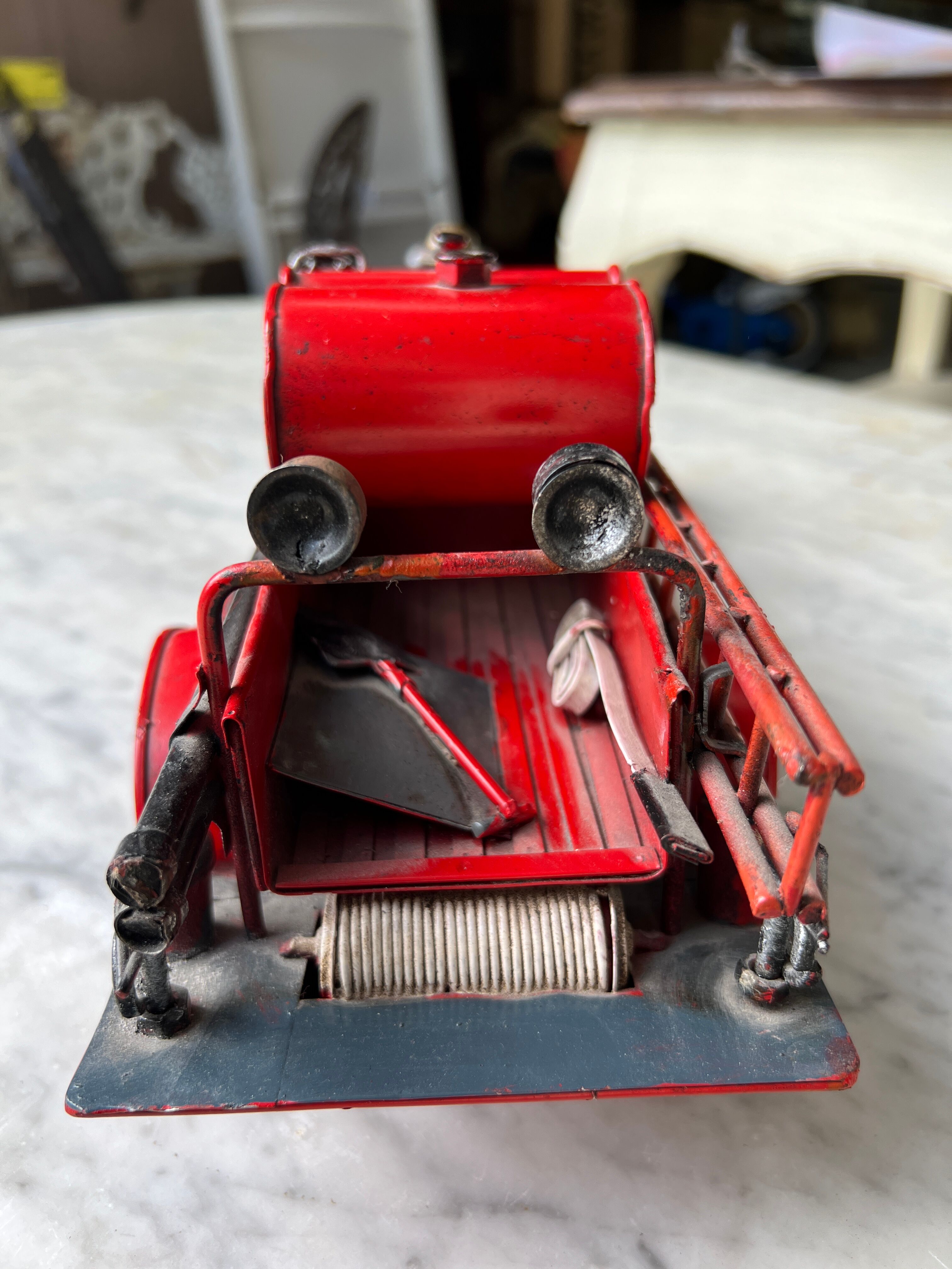 Vintage fire truck "So prairie" from 1926