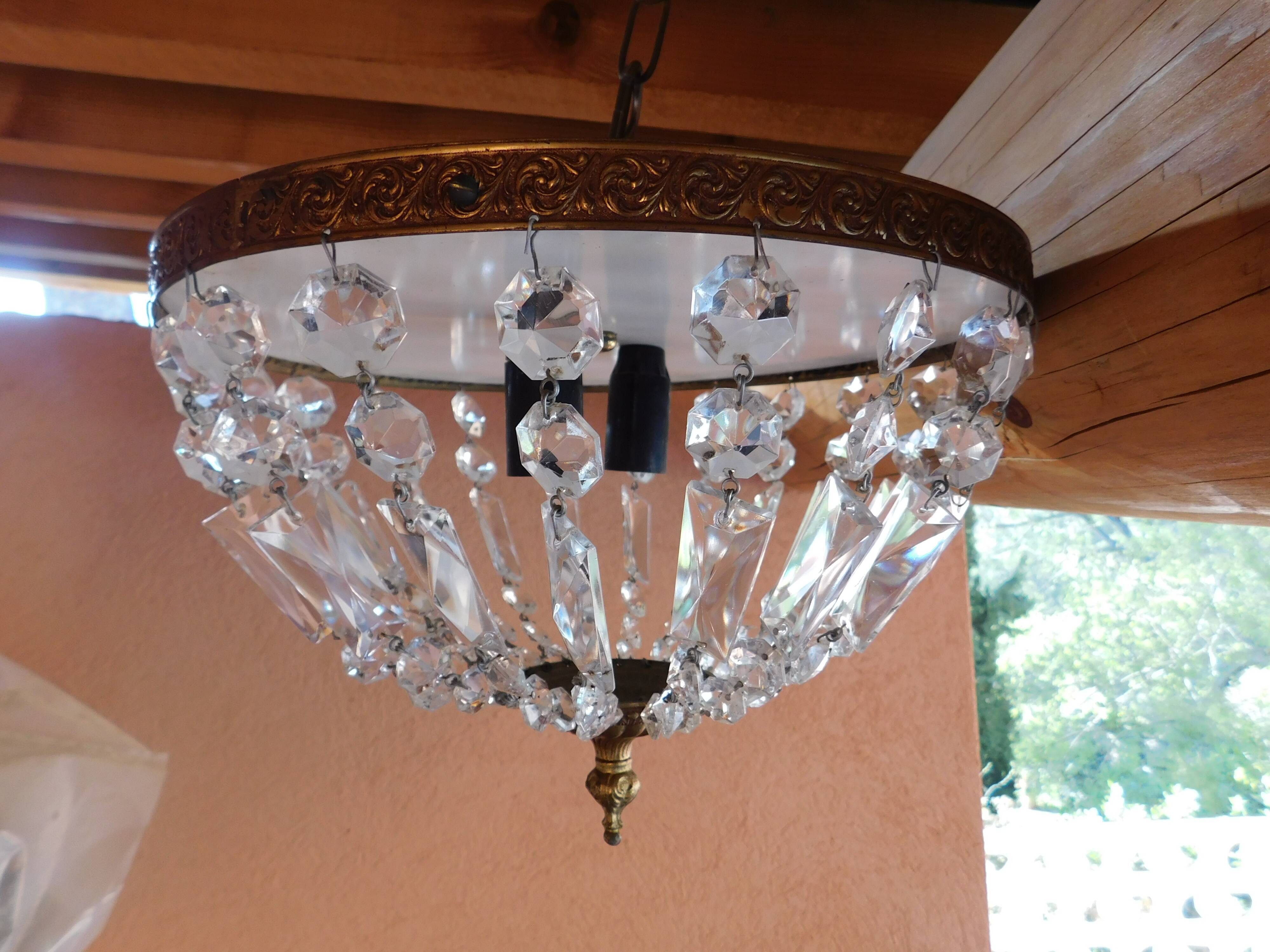 Luster basket stamps