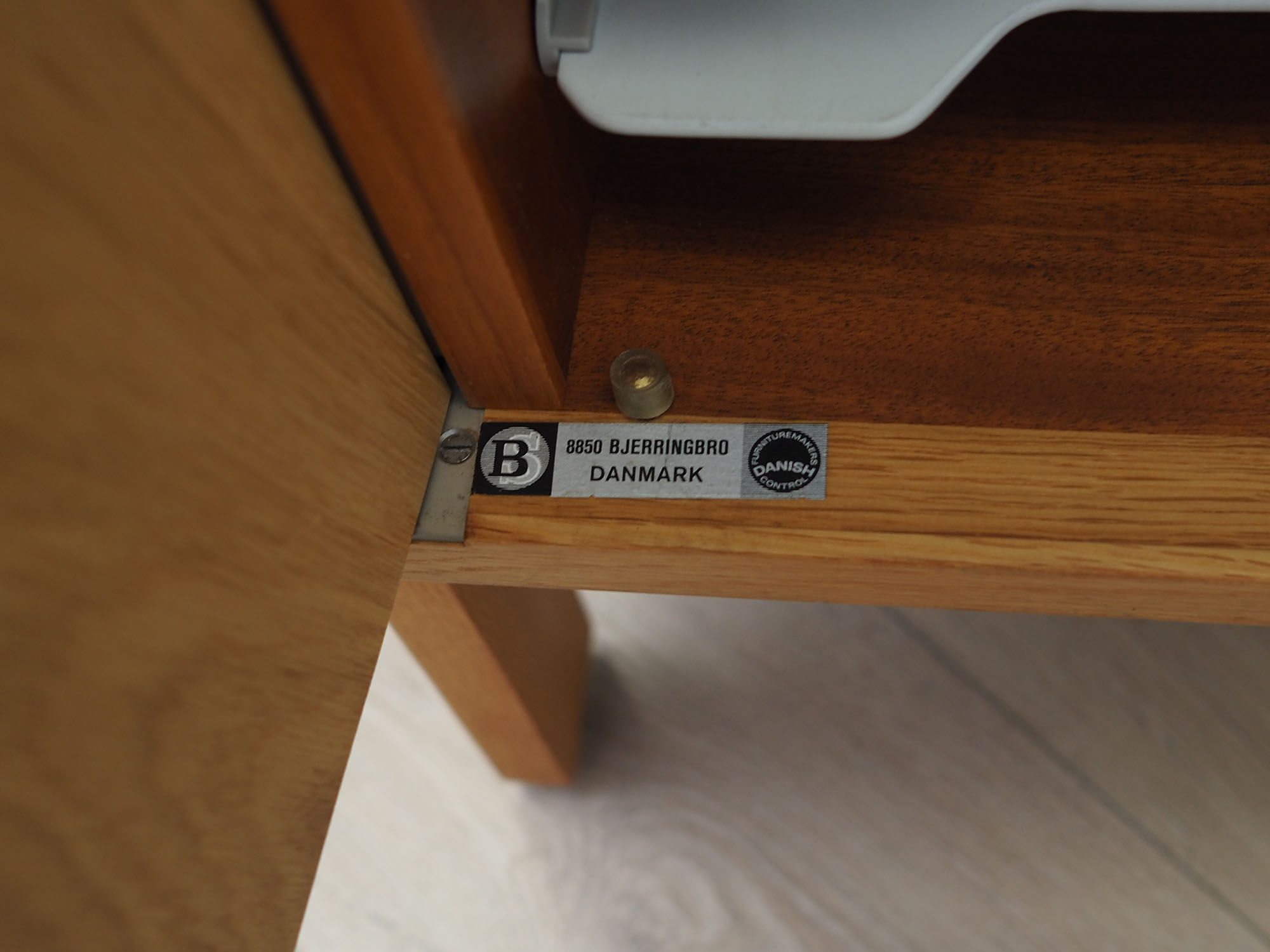 Oak cabinet, 1970s, Danish design, manufactured by BS Møbelfabrik