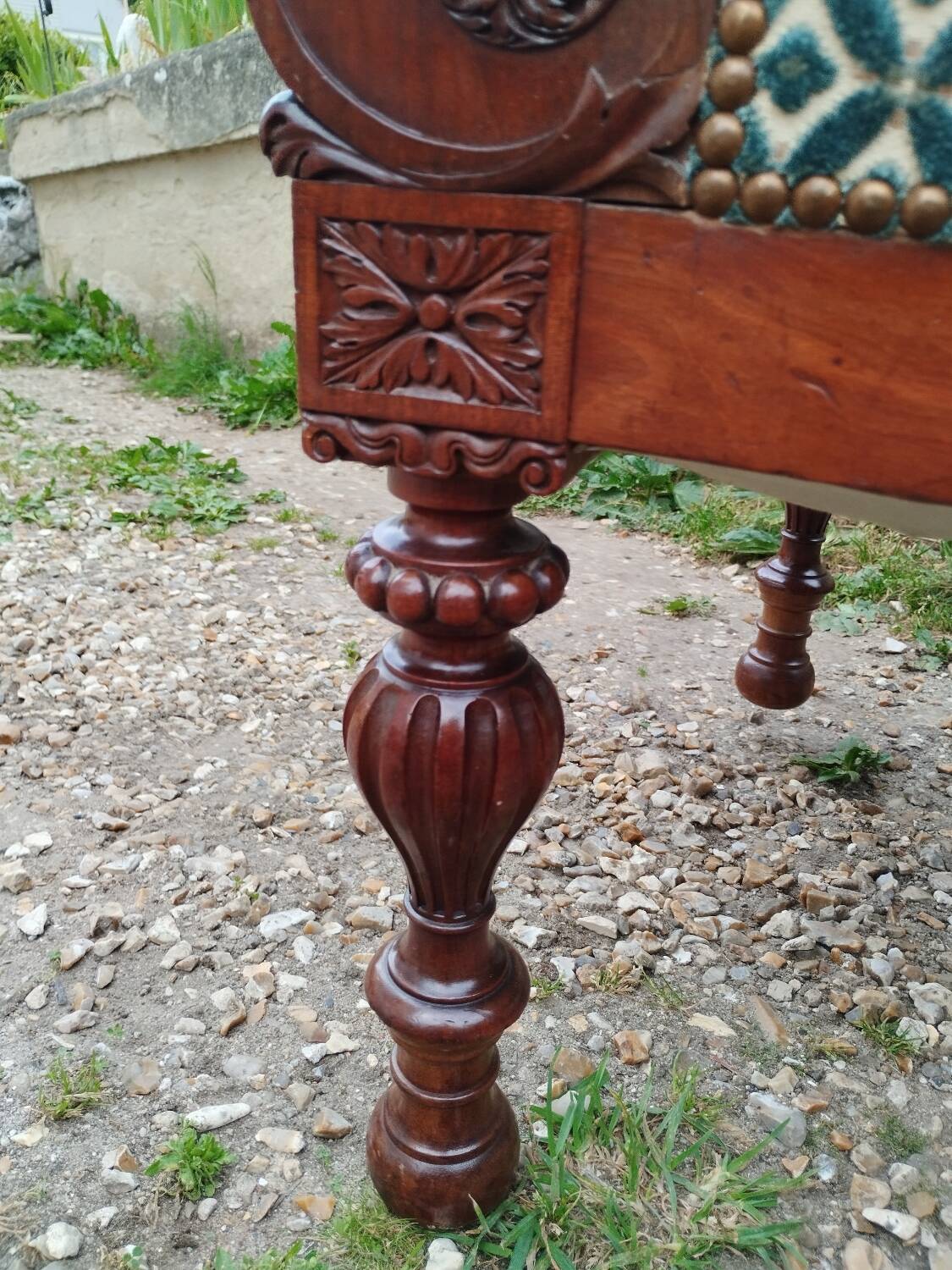 Pair of antique Louis XVI mahogany armchairs from the 19th century