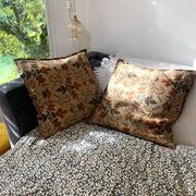 Duo of jacquard cushions 70