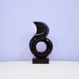 statue vintage en granit noir de Leonardo Nierman