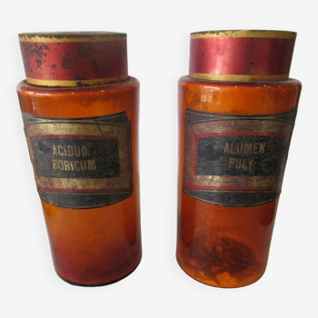 Pair of amber glass pharmacy jars, 19th century.