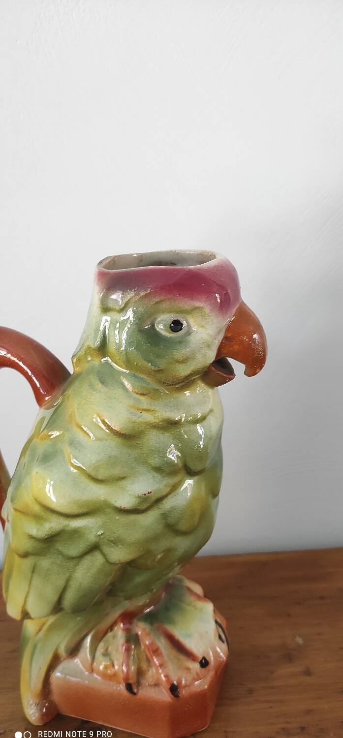 Poet Laval Parrot Carafe