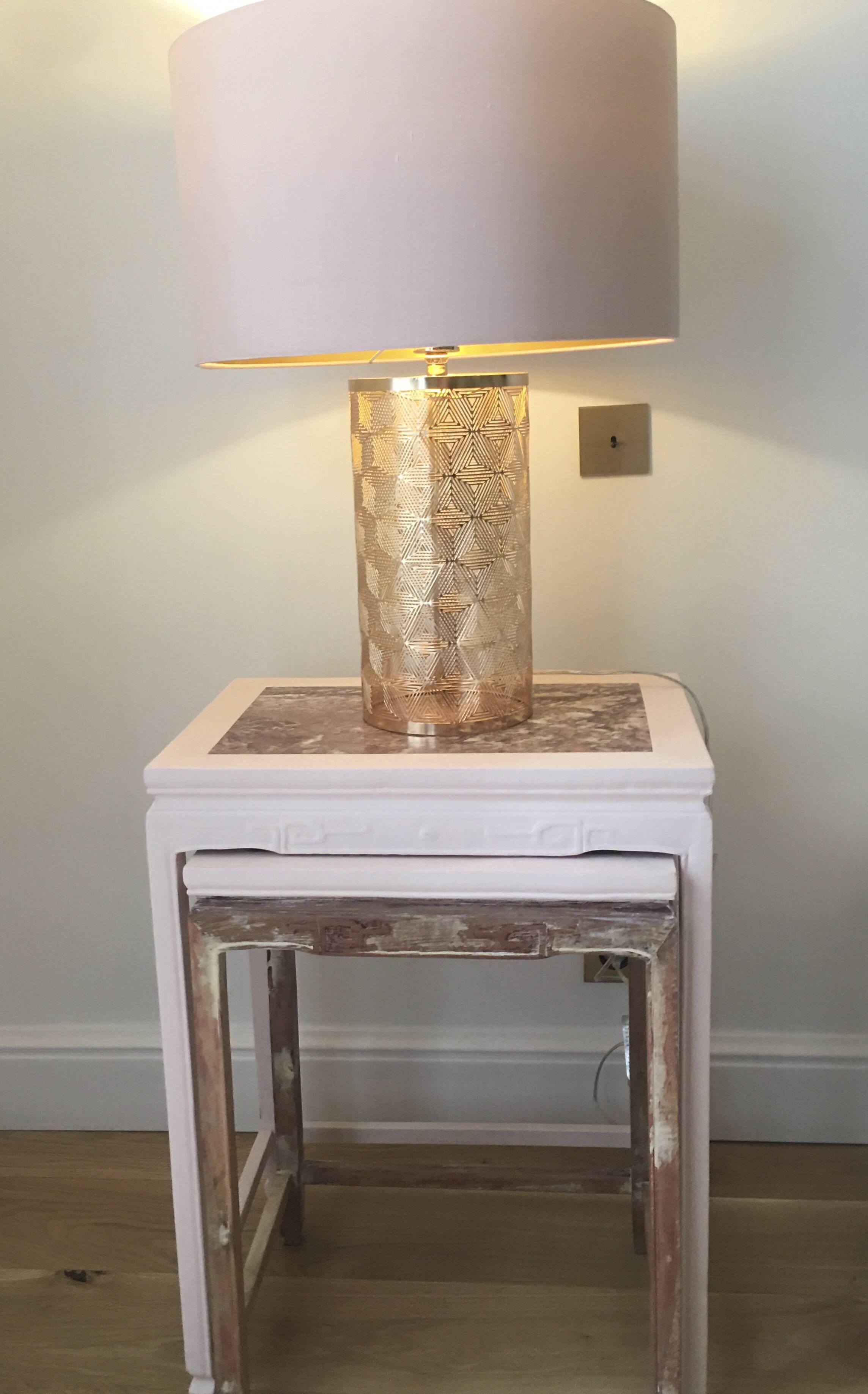Real silk table lamp