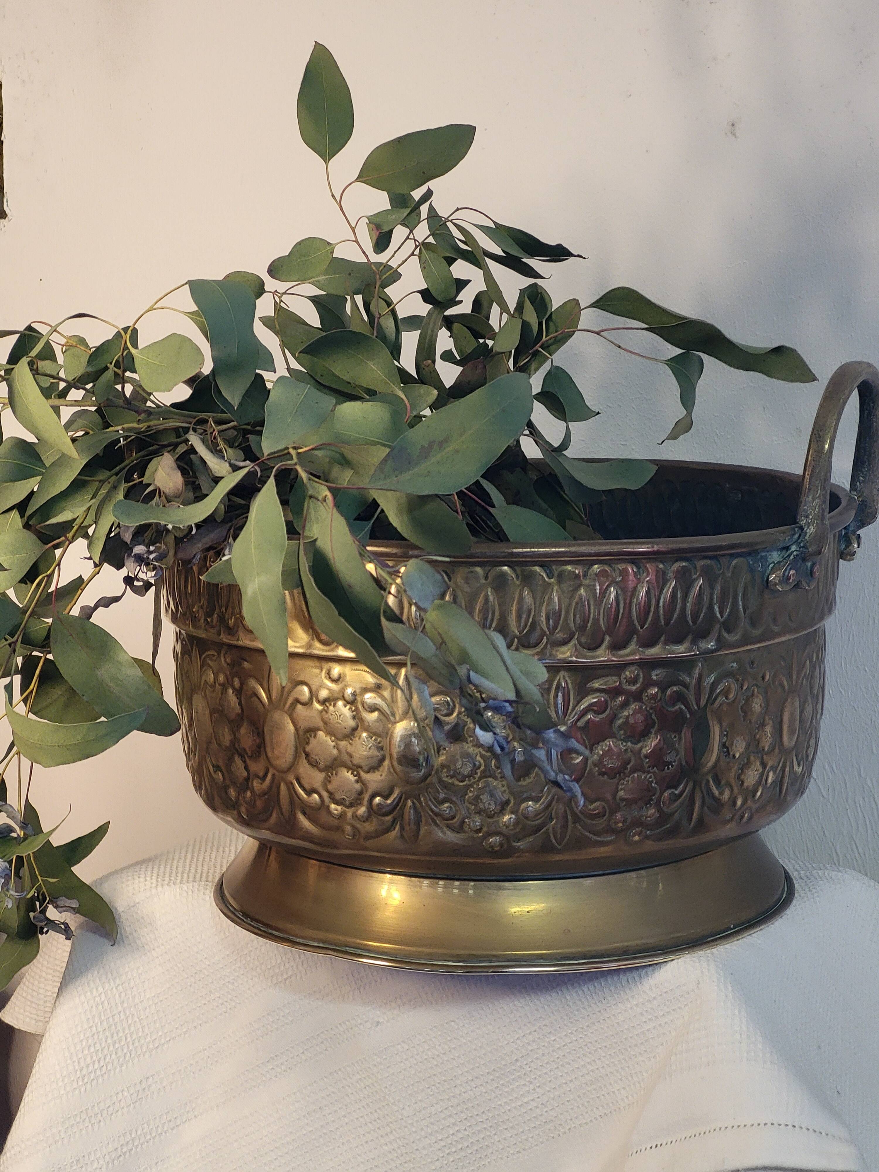 Brass cache pot