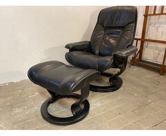 Armchair relaxation leather & footrest Stressless model Ekornes vintage 1980