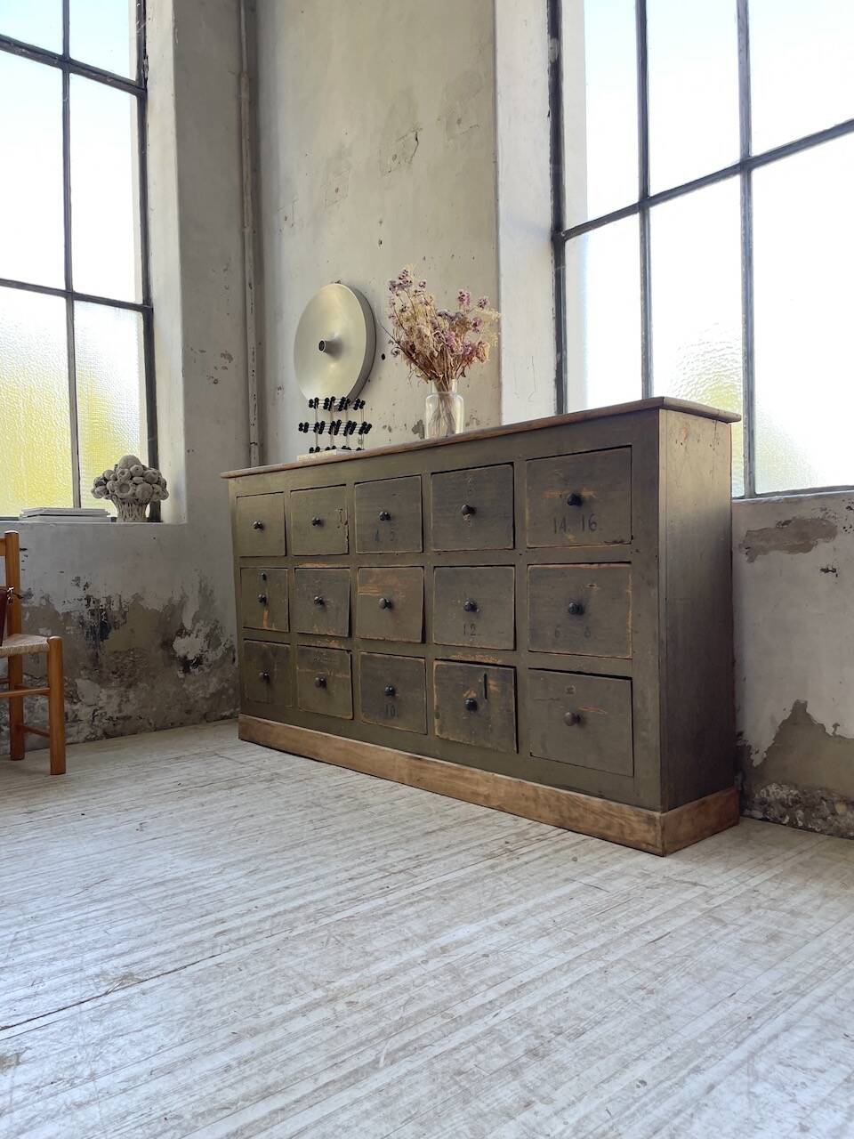 Green patina workshop furniture