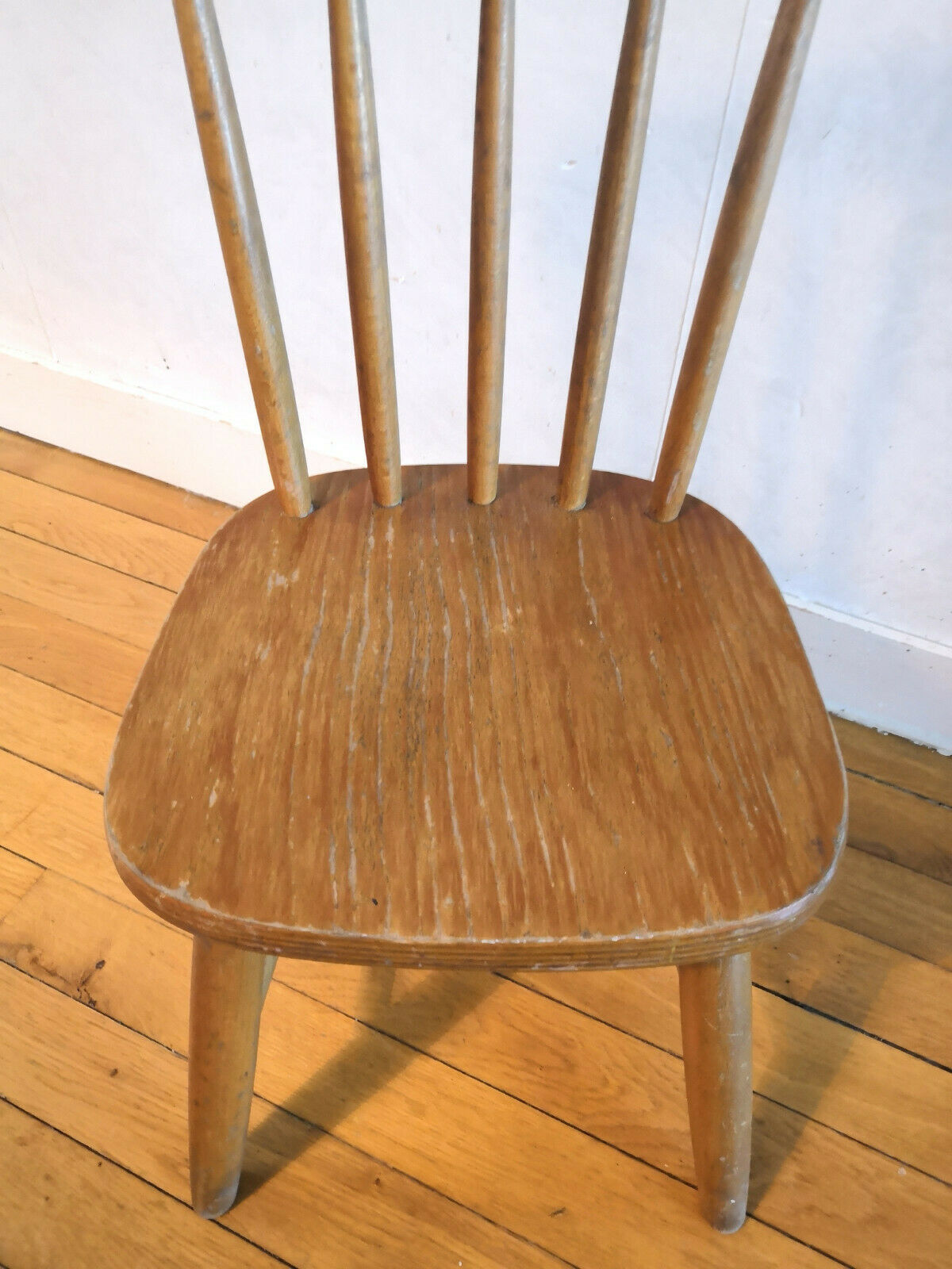 Children's chair design 70s