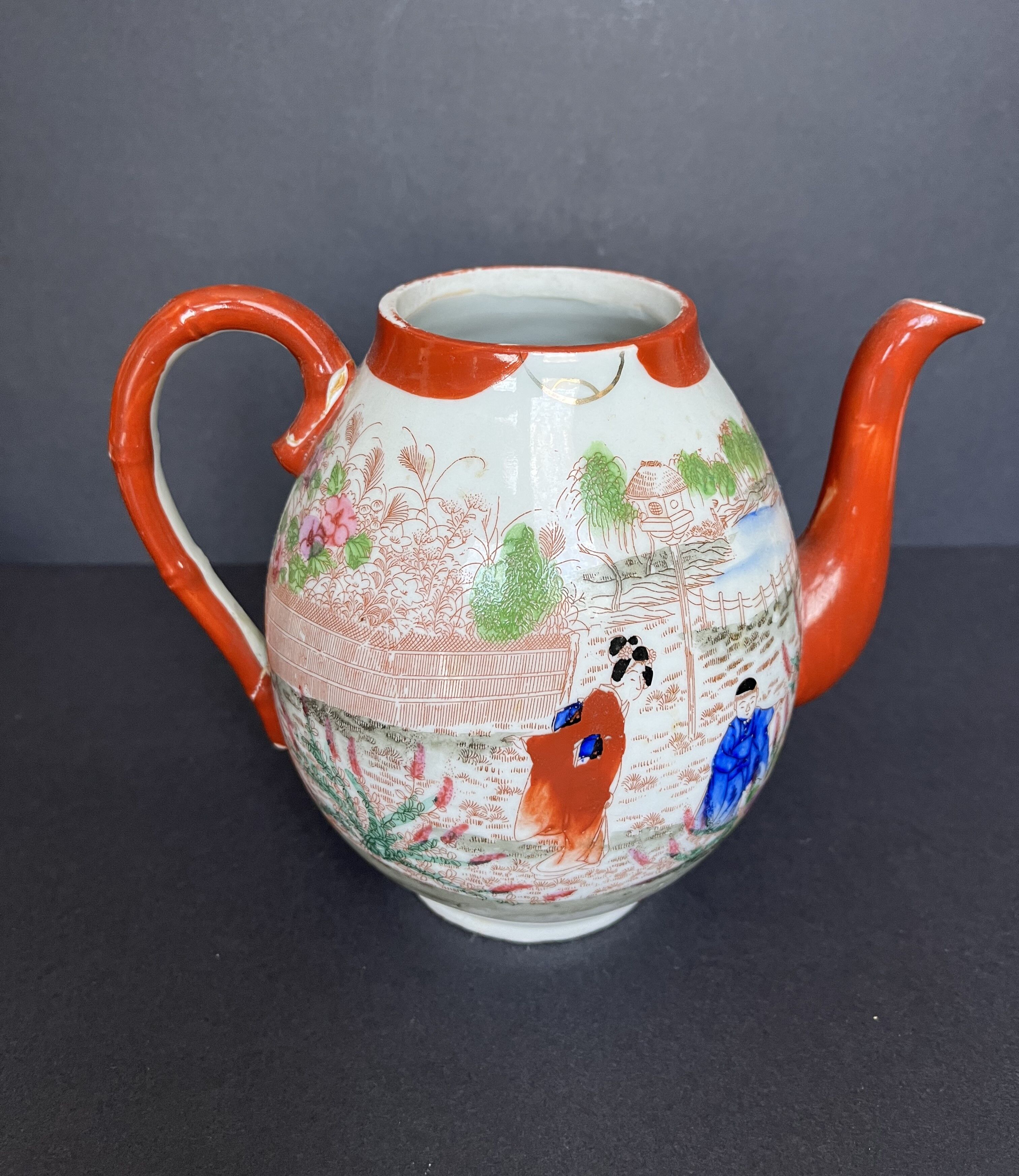 Chinese porcelain teapot