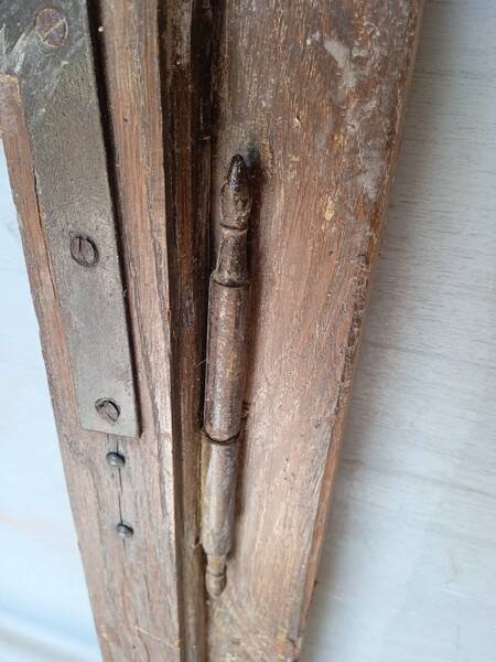 18th century chestnut window 107/83cm