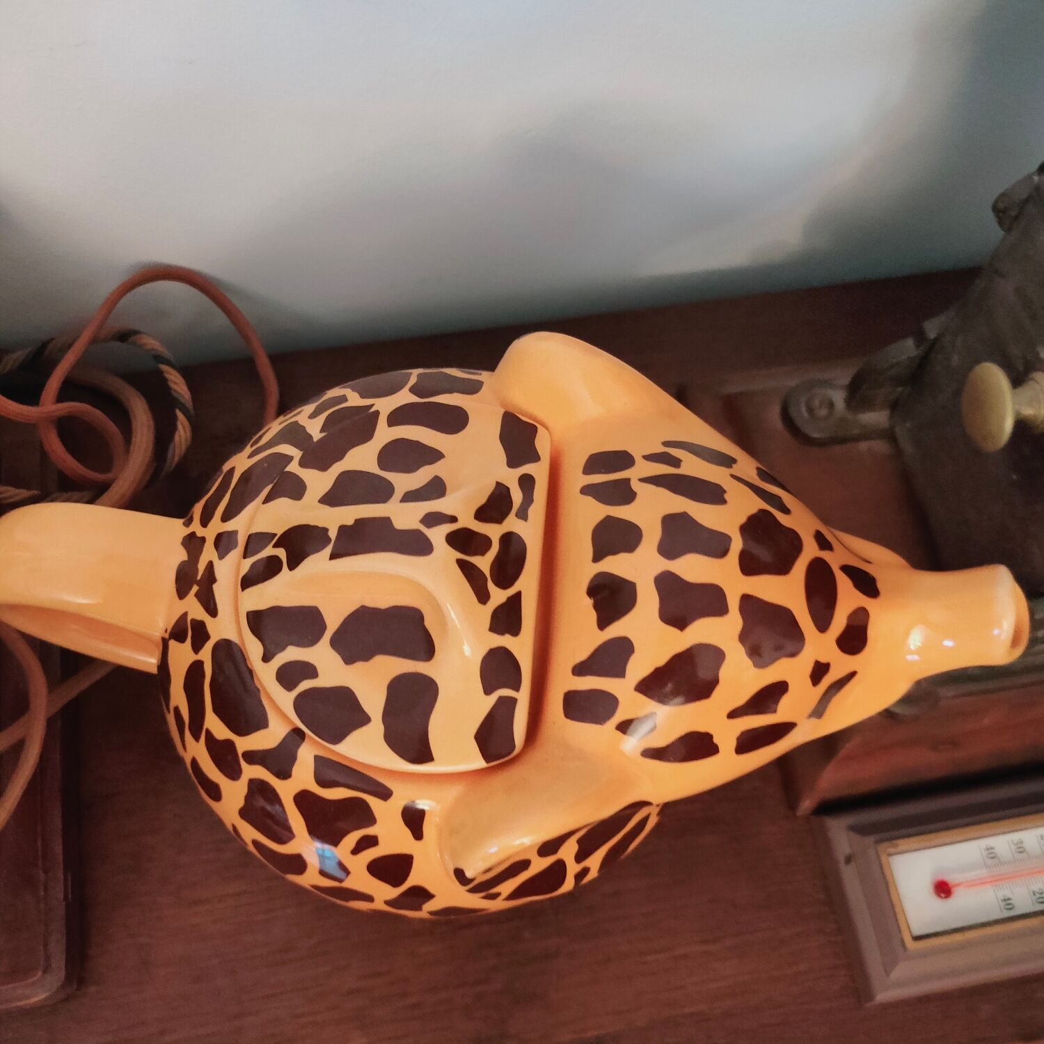 Lipton elephant teapot