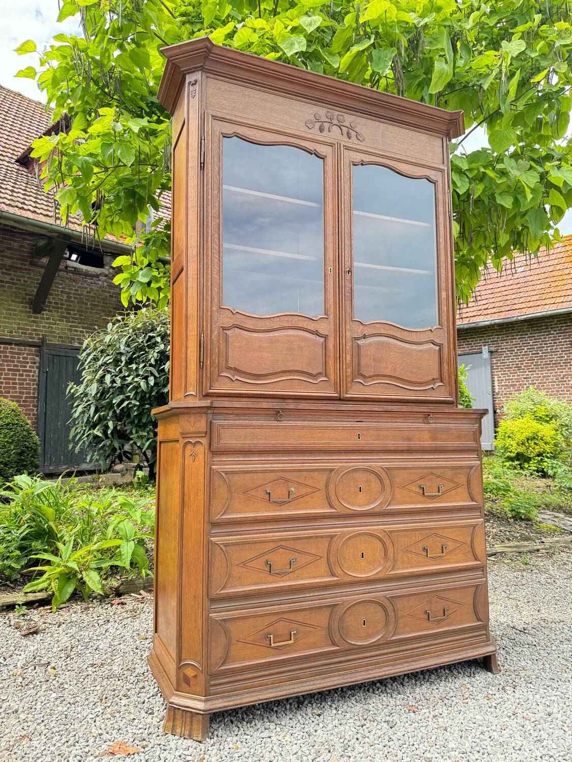 Impressive Castle Commode Forming Showcase From Louis XIV XVIII Eme Century