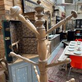 Free-standing coat rack