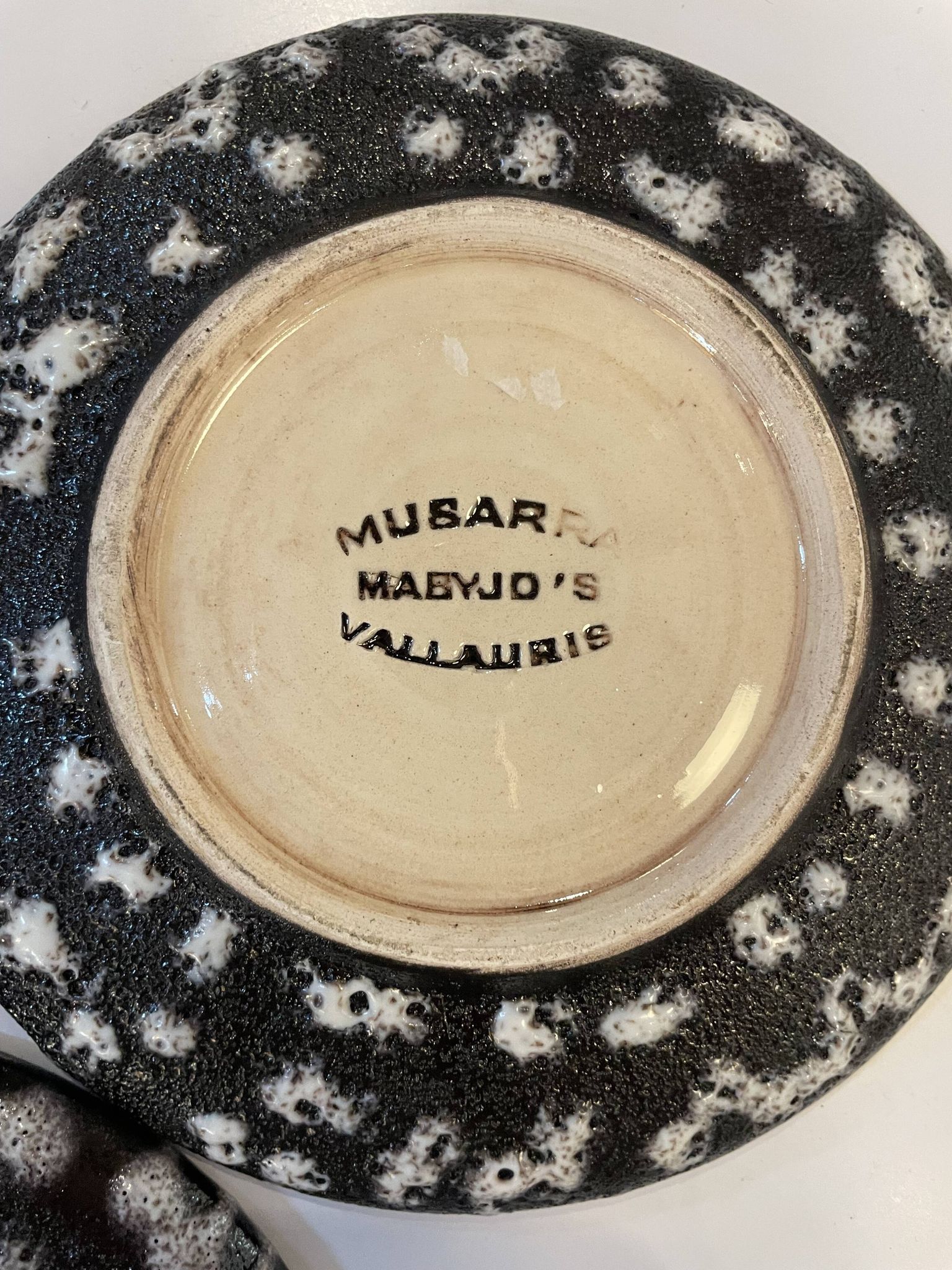 Pair of saucers Vallauris