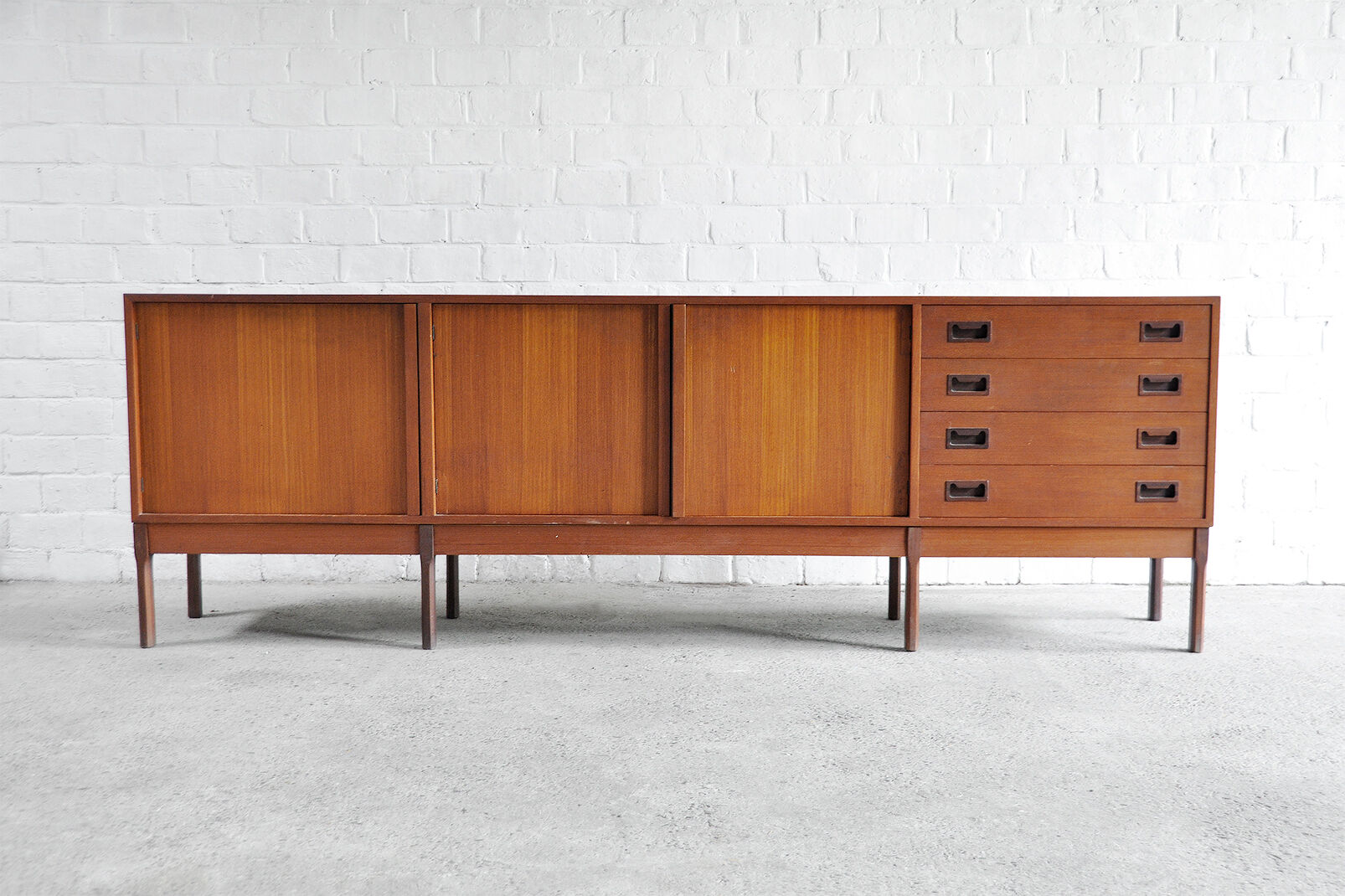 Enfilade en teck, Italie, années 1960