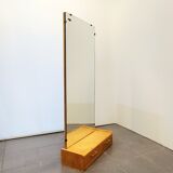 Miroir avec étagère