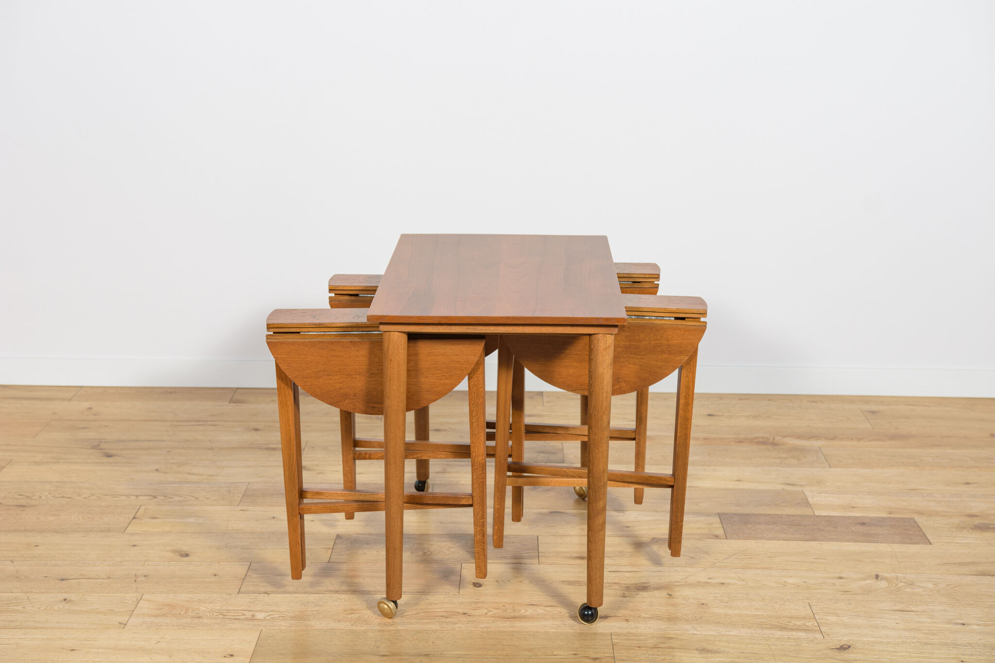 Mid-century Danish nesting tables by Poul Hundevad for Novy Domov, Czechoslovakia, 1960s, set of 5