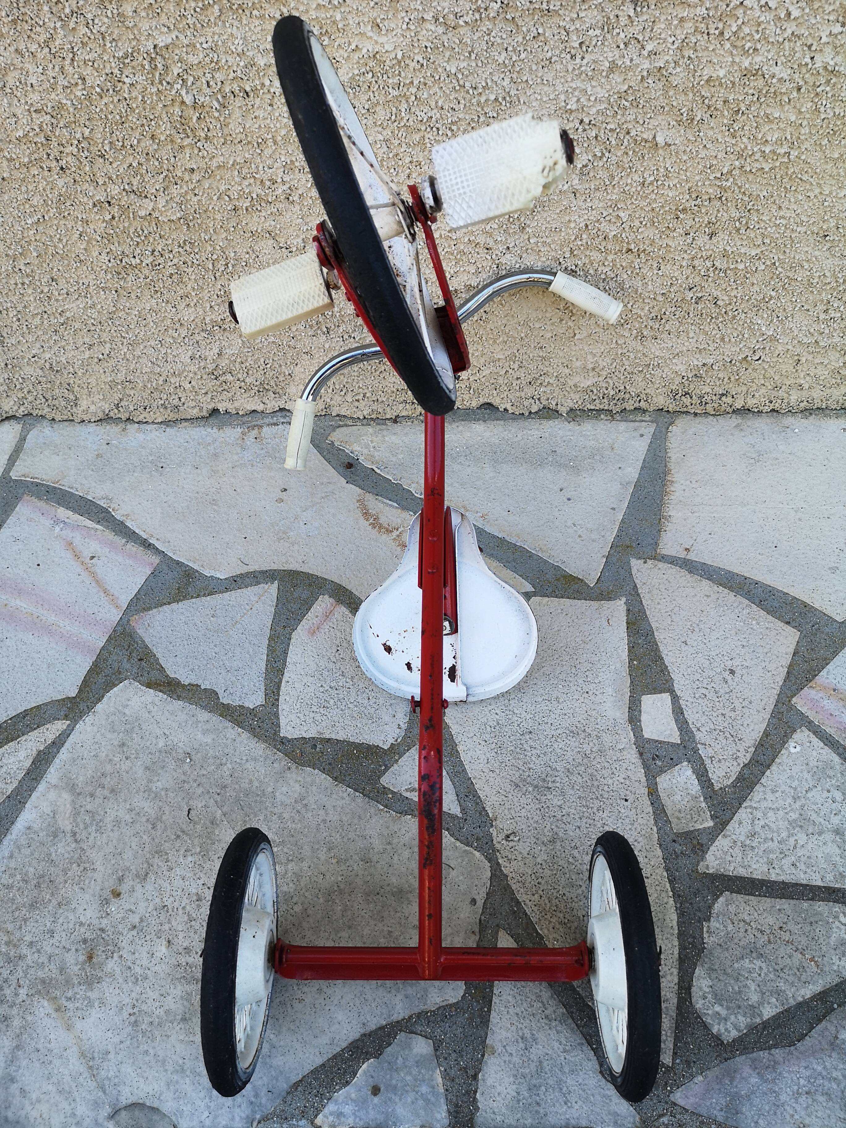 Former child tricycle