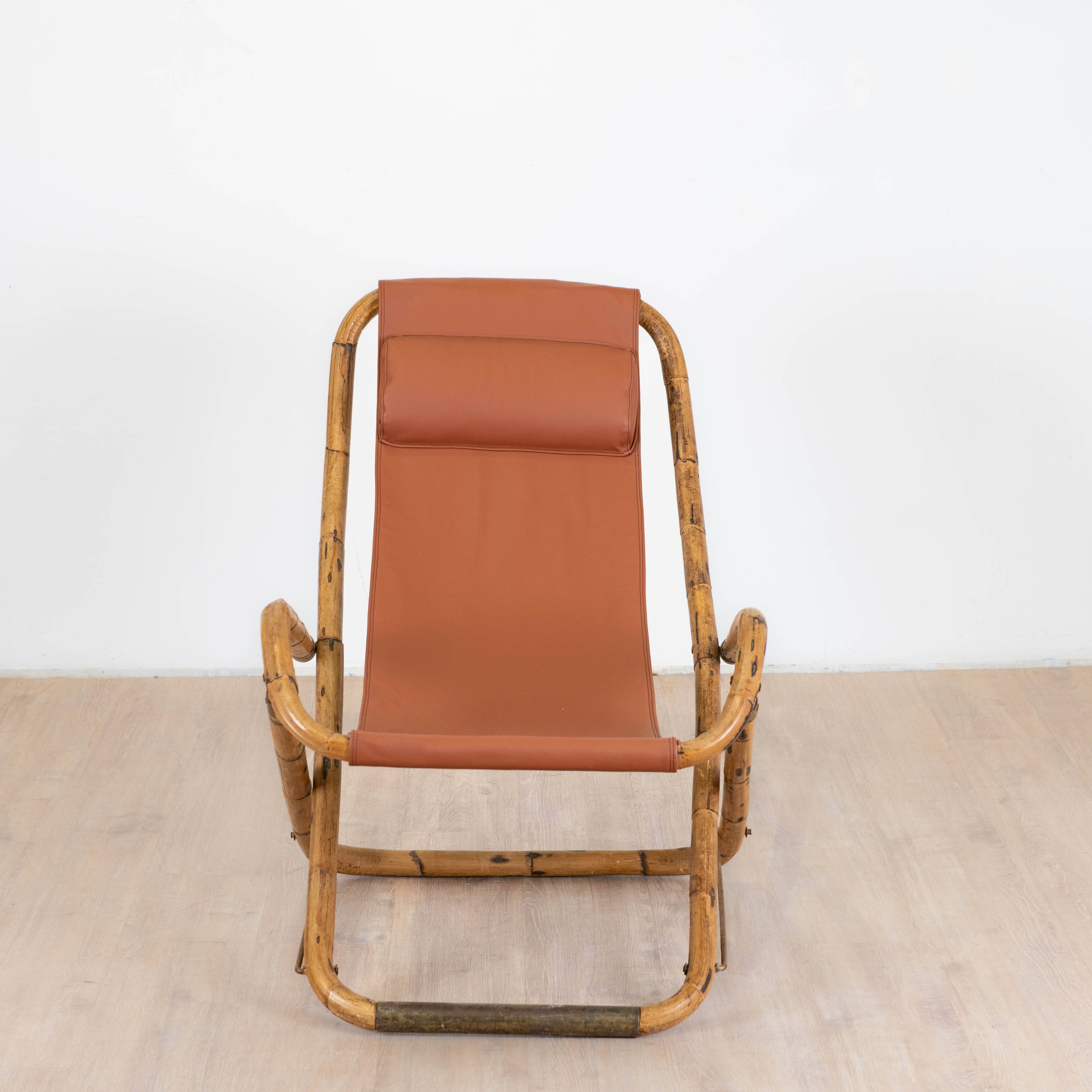 Vintage folding living room leather armchair with bamboo and brass structure, Italy, 1960s