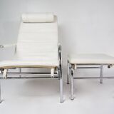 Leather armchair and footstool 'Genni' by Gabriele Mucchi For Zanotta