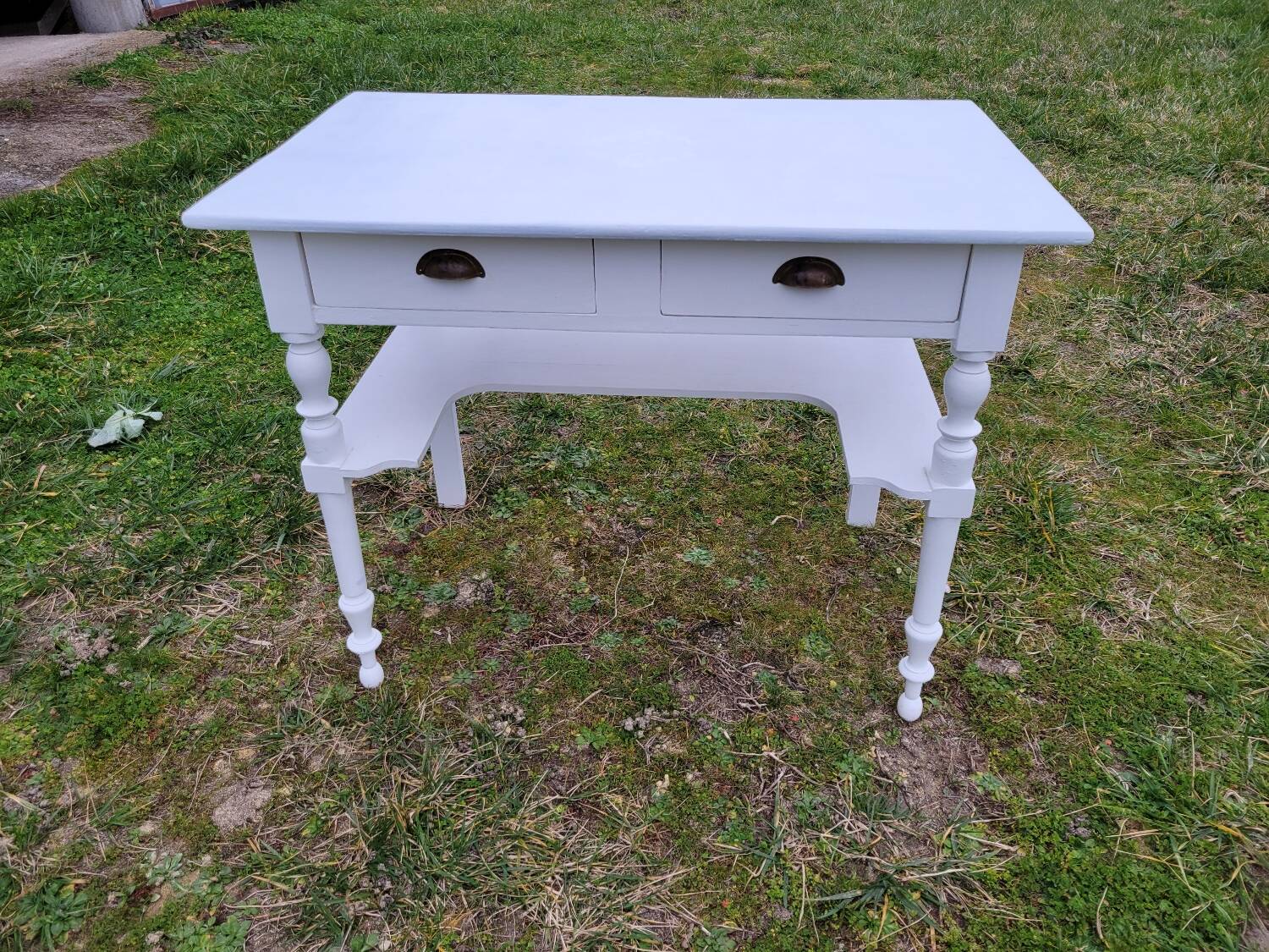 Dressing table or console