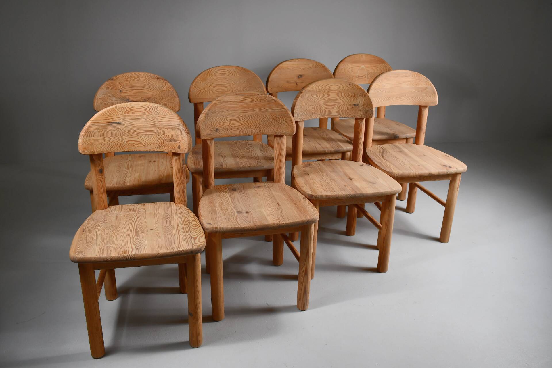 Set of 8 dining chairs by Rainer Daumiller. Denmark, 1970s.