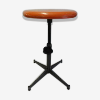 Metal stool orange