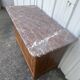 Commode Louis-Philippe en ronce de noyer avec marbre rosé – XIXe siècle