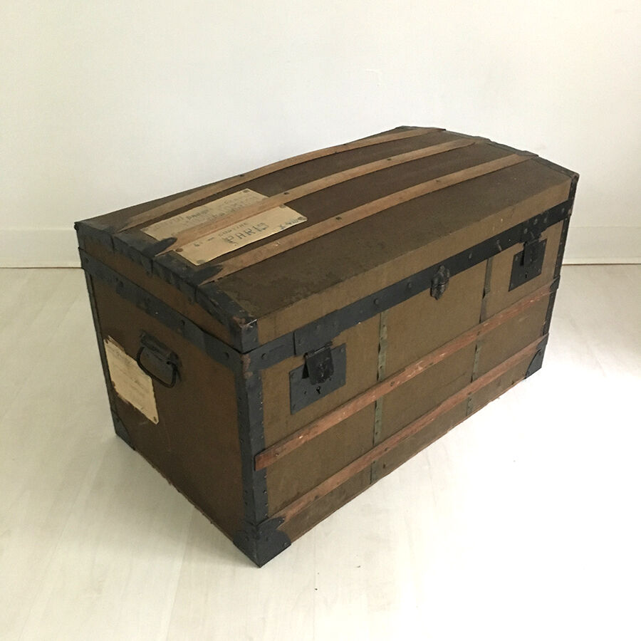 Vintage  travel trunk 40's