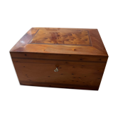 Storage box