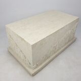 Table basse en pierre de Magnussen Ponte, années 1980