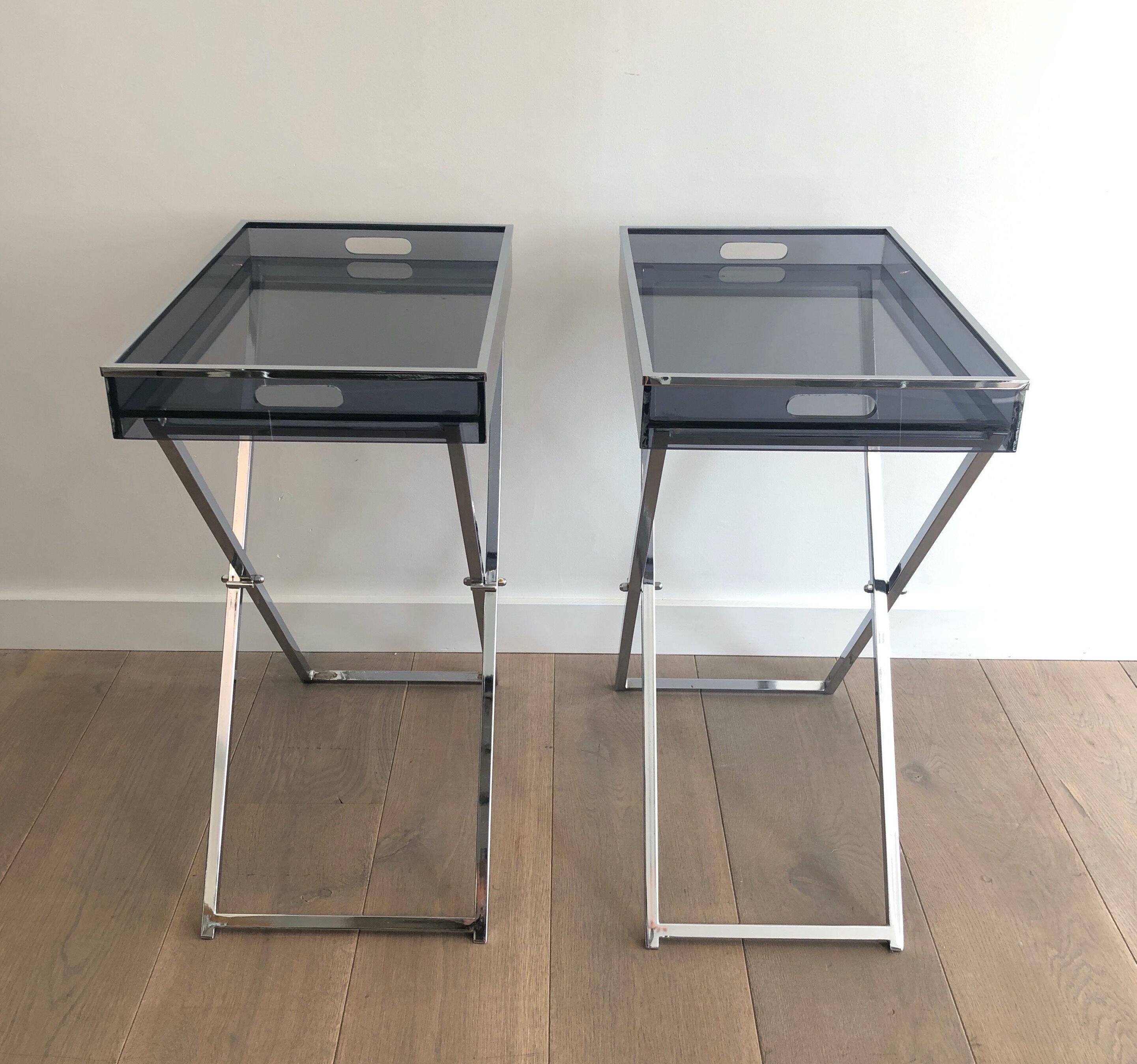 Paire de bouts de canapé en plexiglas et chrome