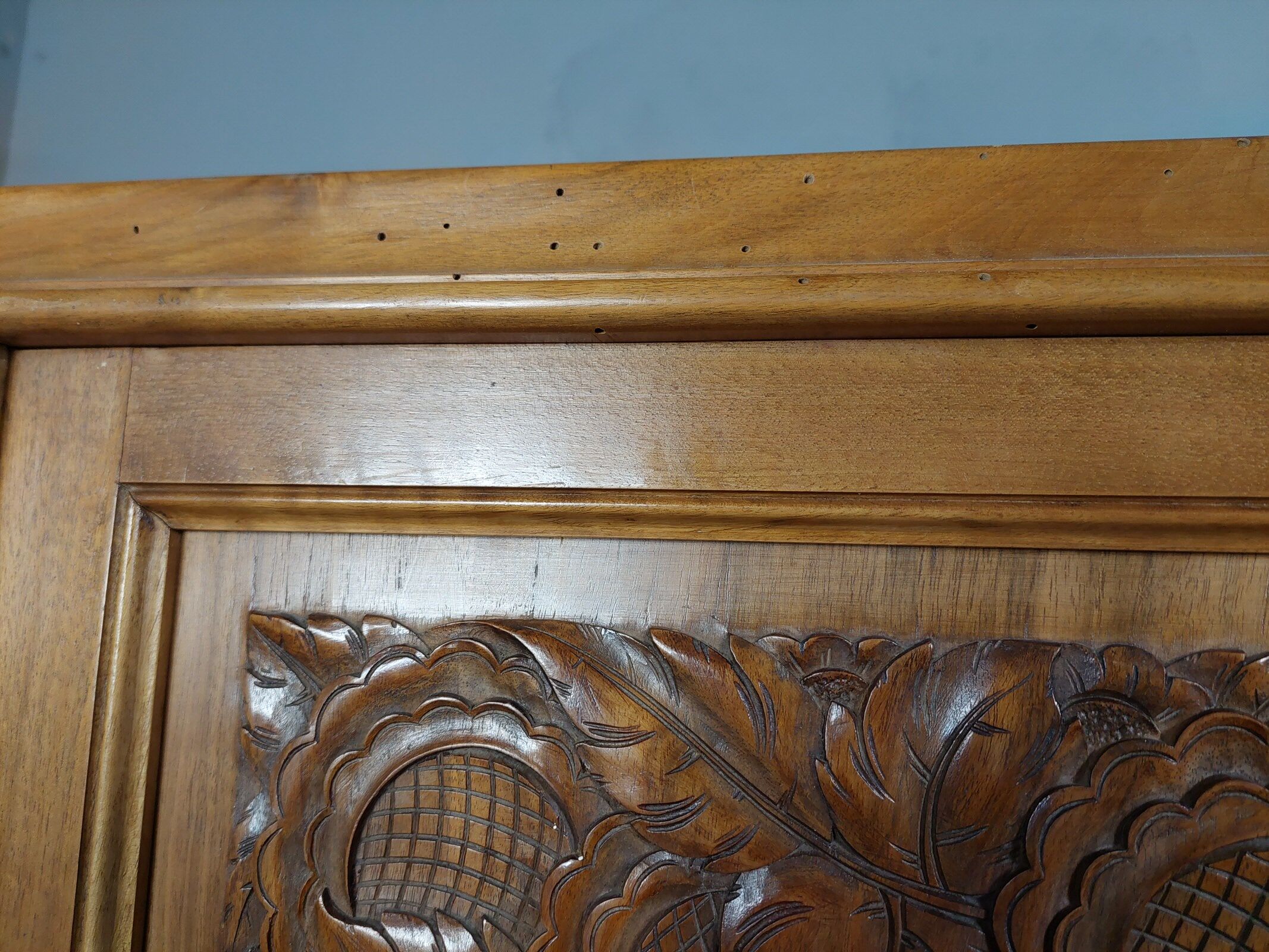 Armoire de style Art Déco en noyer