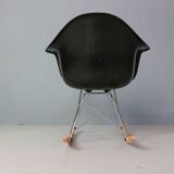 Fauteuil à bascule noir original « Rar » de Charles & Ray Eames, 1977