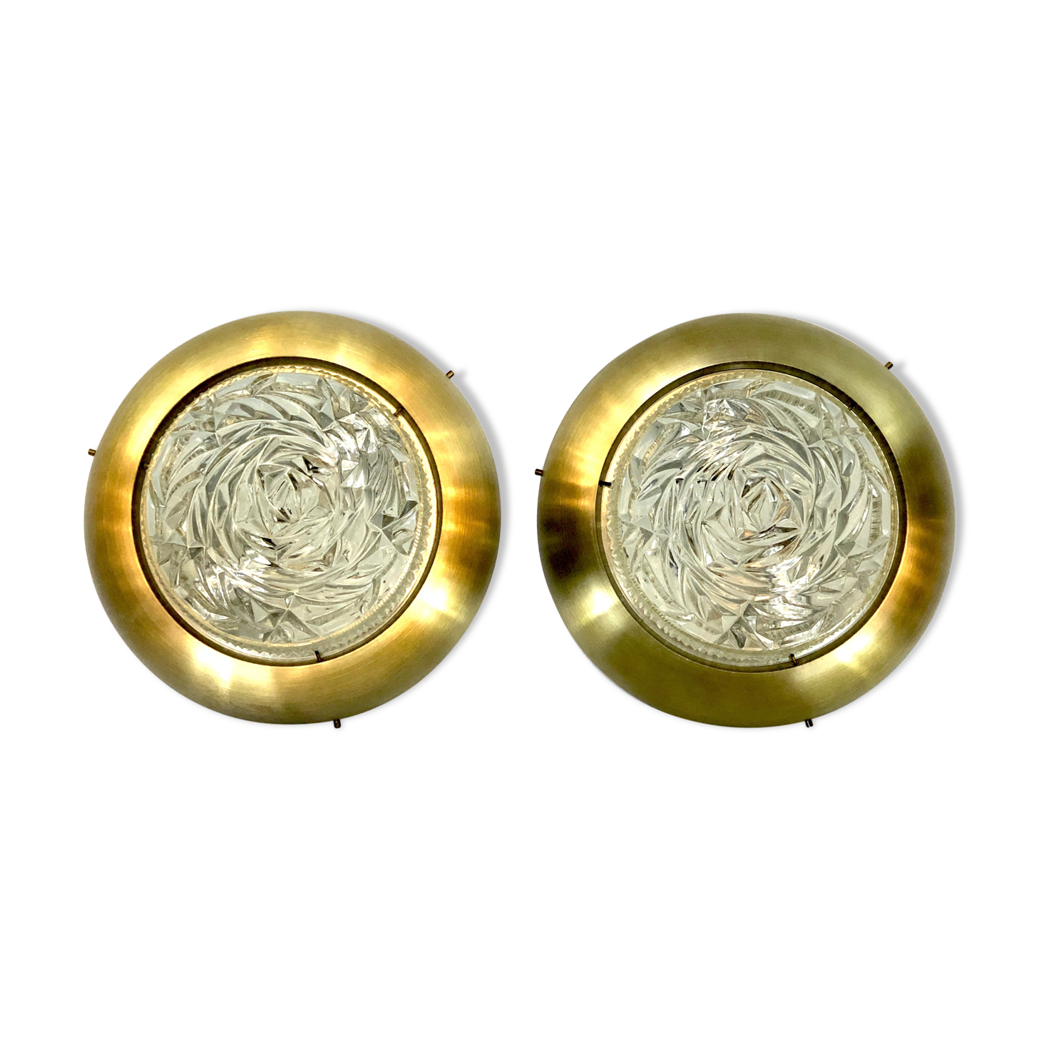 Stilux Milano, Mid-Century gild and glass ceiling lamps or sconces. Set of two