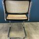 Chaise B32 par Marcel Breuer