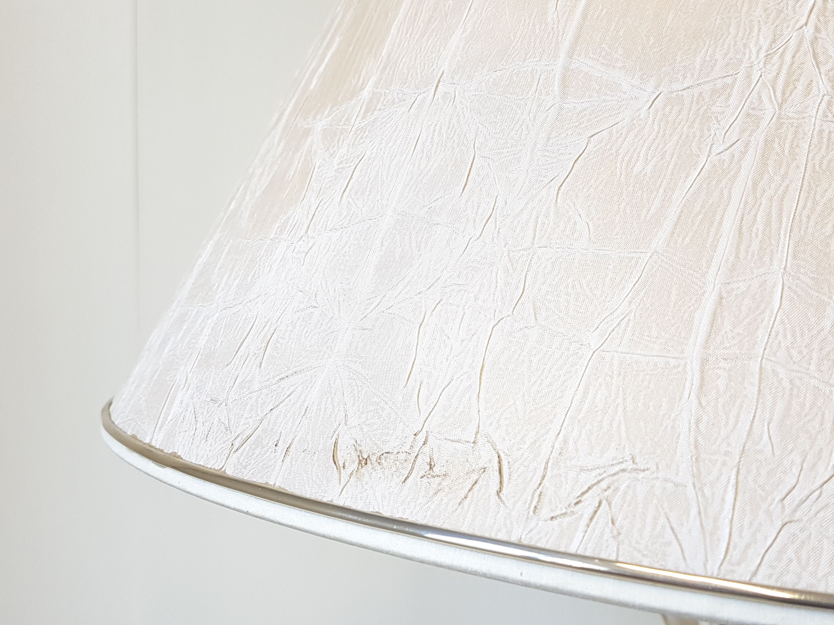 Art deco floor lamp in oak and glass