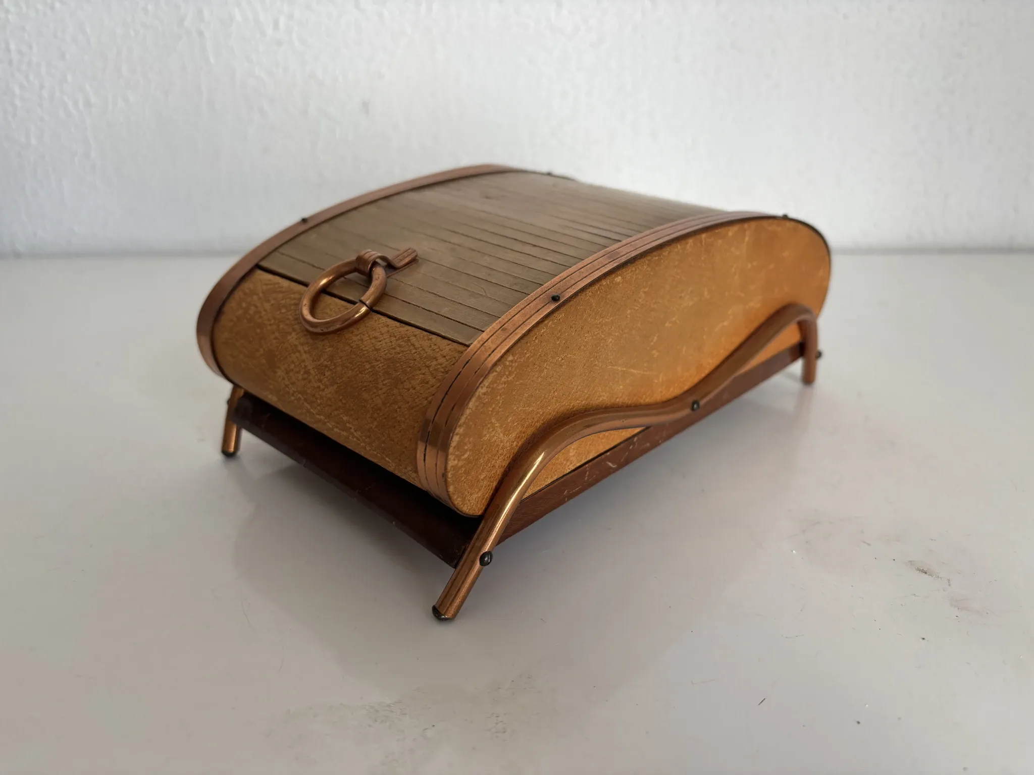 Vintage cigarette dispenser 1960 curtain box wood copper - 21 x 12 cm