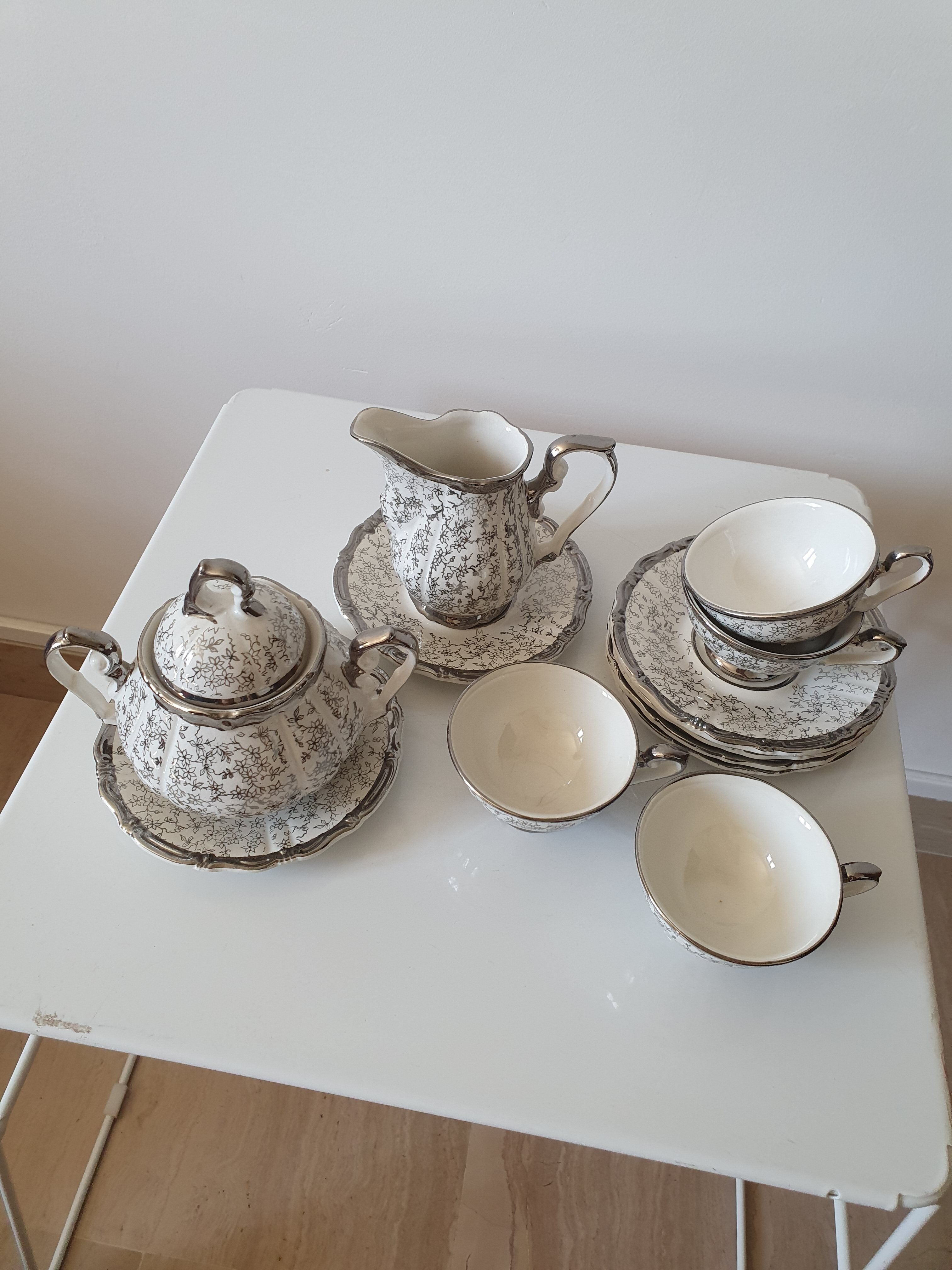 Porcelain coffee service