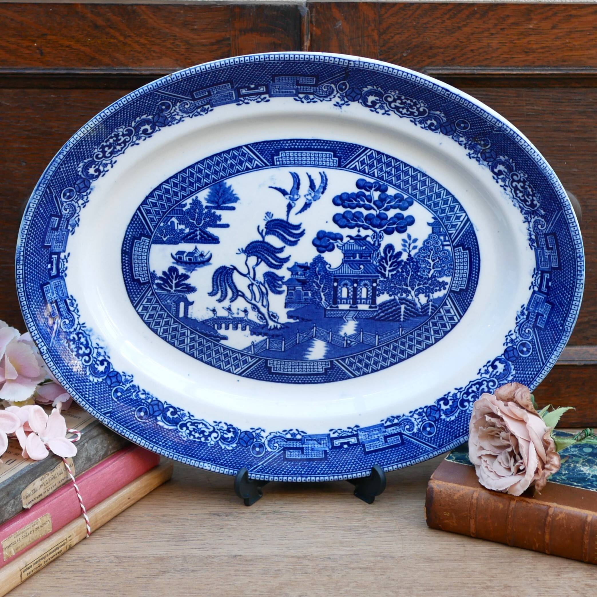 Antique Blue Willow patterned plate: Fenton James Kent, China, circa 1910